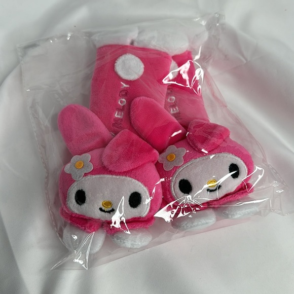 Sanrio MY MELODY Plush Car Seat Belt Extended Comfort Shoulder Pads - Picture 4 of 6